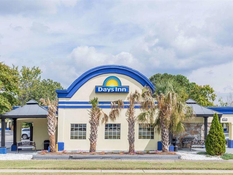 Days Inn By Wyndham Virginia Beach Town Center Εξωτερικό φωτογραφία
